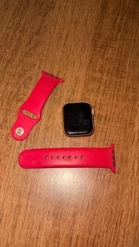 Apple Watch Series 5 para uso de peças ou concerto (não liga)