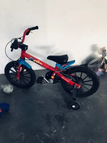 Bicicleta aro 16 homem aranha