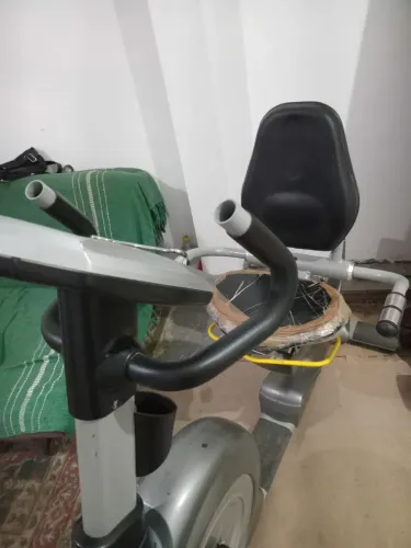 Bicicleta ergométrica kikos eletromagnética