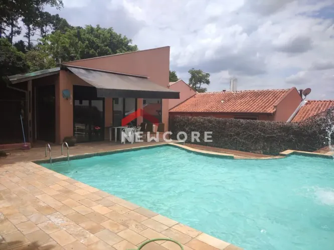 Casa de condomínio em Estrada Aldeia - Granja Viana - Cotia/SP