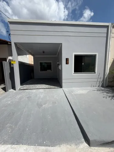 Alugo Casa no Condomínio Marília Gabriela