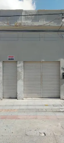 Aluga-se prédio comercial