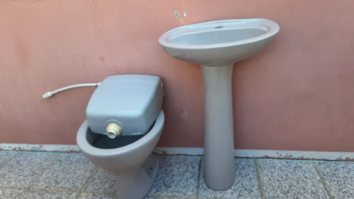 Kit lavatório com coluna + vaso sanitário