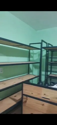 vendo partilheiras bem conservada madeira de pinho 