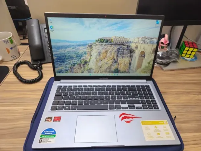 Notebook Asus Vivobook 15            Ryzen7/ 16GB RAM/ 1TB SSD