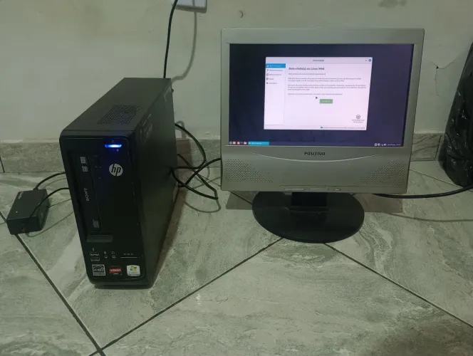 Computador HP + Monitor 15,4" Funcionando