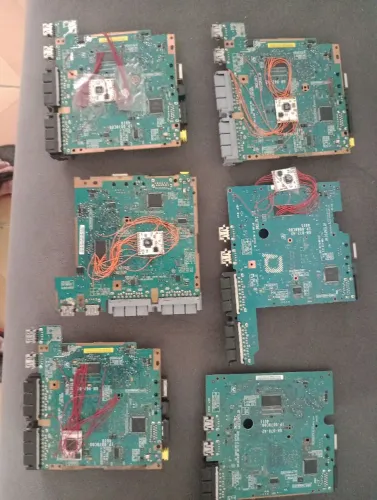 PLACA MÃE DE PS2 PARA CONCERTO OU RETIRADA DE PEÇAS 