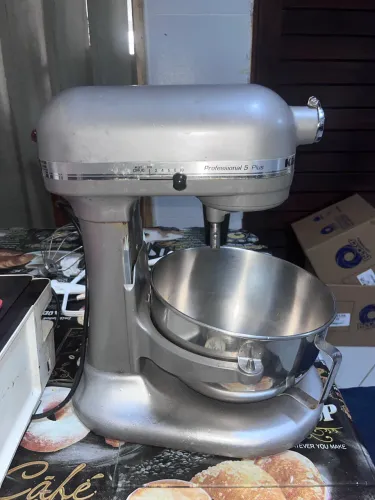 Batedeira Kitchen Aid Professional 5 Plus
