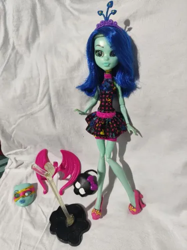 Boneca Inner Monster de Monster high