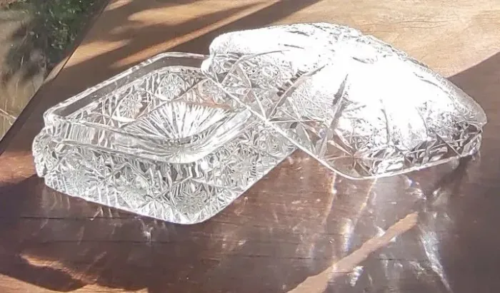 Bombonière cristal lapidado importado (1948)