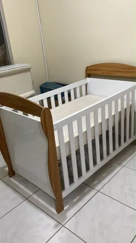 Vendo berço 3 em 1 com colchão incluso