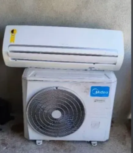 Ar condicionado 30000 btus excelente estado seminovo pouco usado
