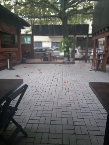 Ponto Comercial excelente localização na meia praia
