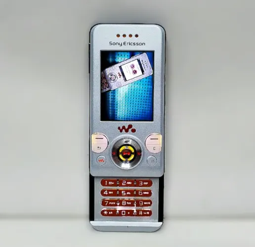 Sony Ericsson W580i Celular Antigo