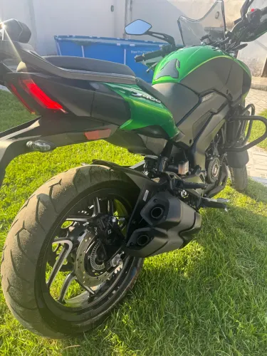 Dominar 2024 (menos de 1000km) muito nova