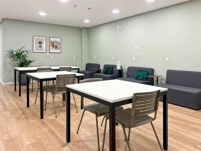 Assinaturas flexíveis de coworking em Regus Florianópolis, Floripa Shopping