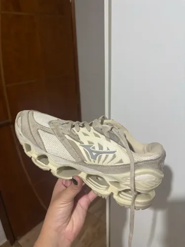 tênis mizuno wave prophecy ls flor de lótus 40