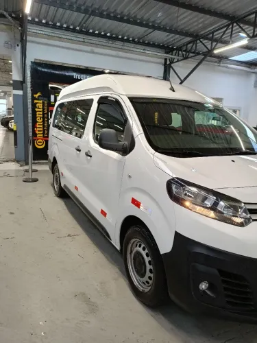 Citroen Jumpy Furgão Pack 1.6 Turbo Diesel 2020