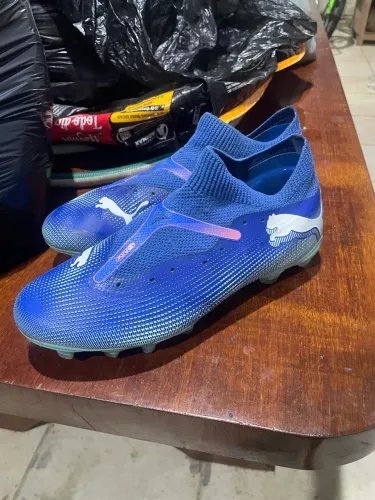 Chuteira Puma Future Campo