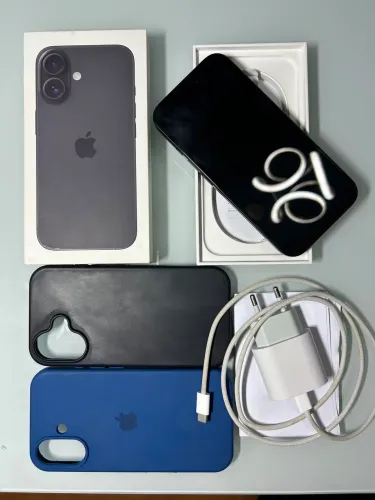 iPhone 16 128GB - ESTADO DE NOVO (Apenas 6 meses de uso)!