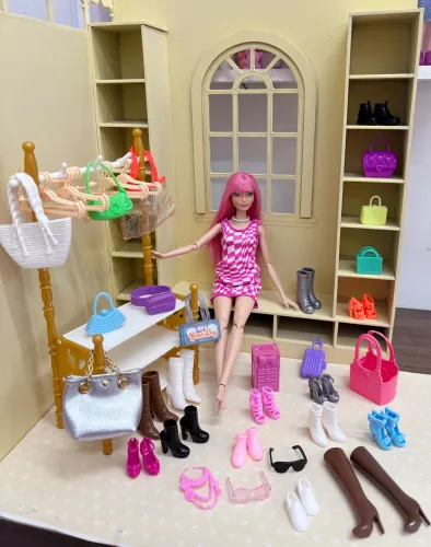 Lote acessórios Barbie 