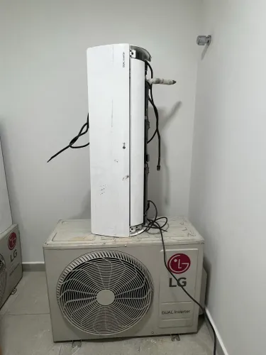 Ar condicionado 22.000 Bru/h 220V LG Dual Inverter 