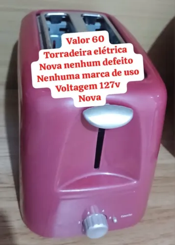 Torradeira eletrica nova Voltagem 127v Nenhum defeito