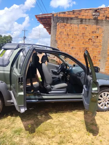 Fiat Strada Adventure1.8/ 1.8 Locker Flex CD 2014