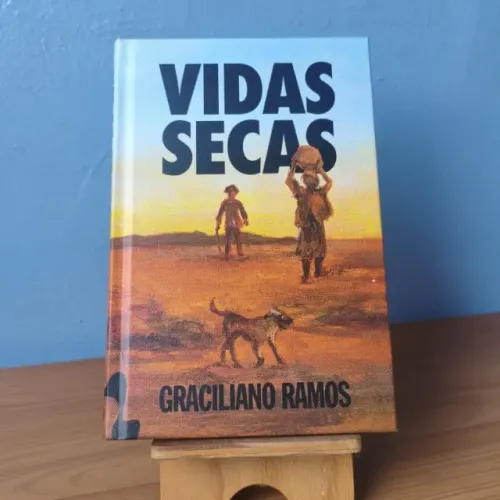 Livro Vidas Secas - edição Antofágica