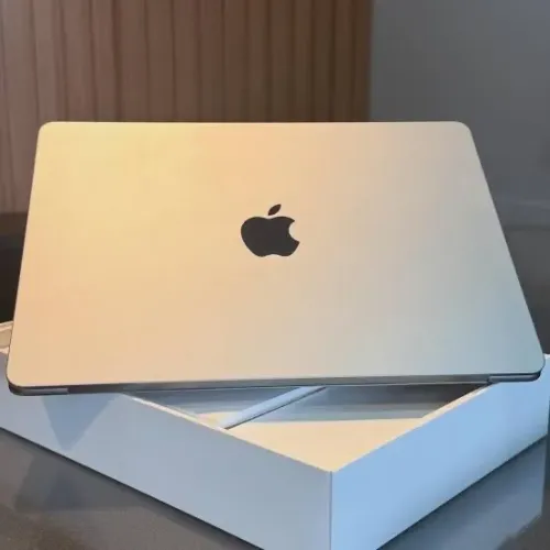MacBook Air M2 256GB/8GB