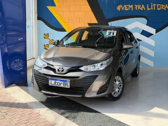 Toyota Yaris XL Live Sedan 1.5 Flex 16V 4P AUT 2021