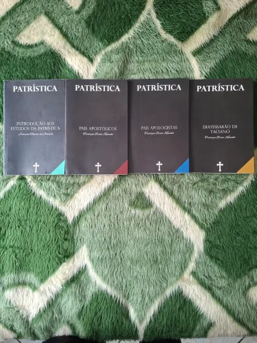 Livros de estudo sobre patristica