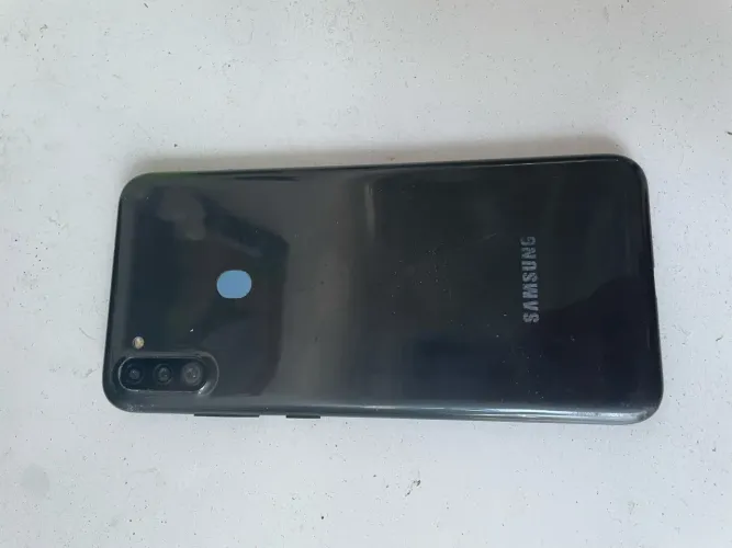 Celular a11