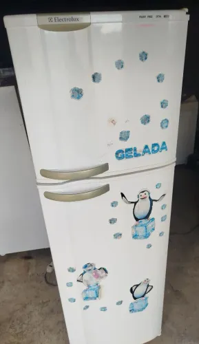 Geladeira electrolux duplex Frost Free