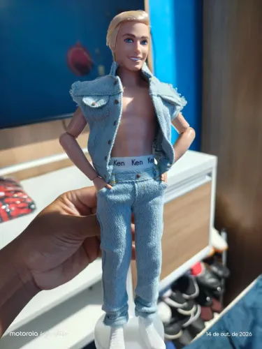 Ken novo na caixa