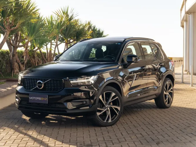 Volvo XC40 T-5 R-design 2.0 252cv AWD 2019