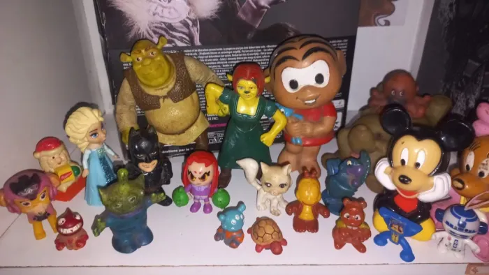 Lote brinquedos derivados
