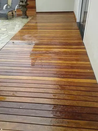 Deck , piso de madeira sob medida 