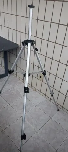 Tripe para câmera e iluminação