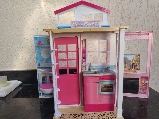 Vendo Casa da Barbie Glam
