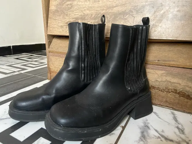 Bota de couro