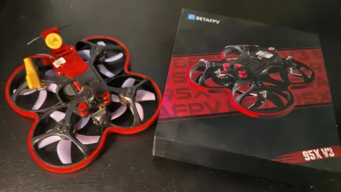 Drone BetaFPV 95X V3 ELRS Completo na Caixa + Extras + Mod Bluetooth SpeedyBee