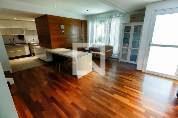Casa à Venda - Vila Andrade, 3 Quartos, 106 m2