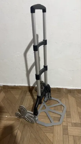 Carrinho de Carga ate 75kg - dobrável sobe escada