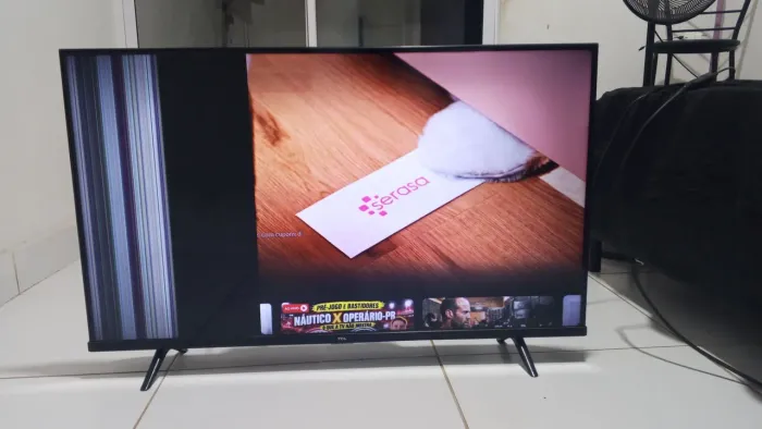 Tv Semp TCL 43 POL. Vendo ou troco em algo do meu interesse.
