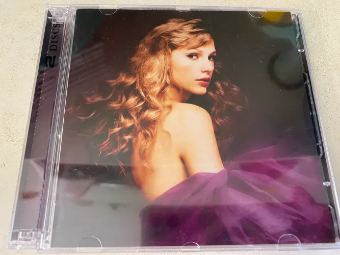 Taylor Swift Speak Now 