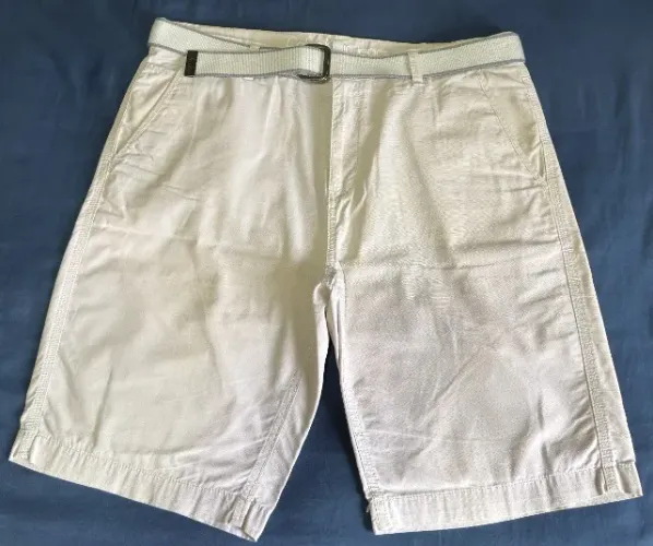 Bermuda Calvin Klein c/ cinto Cor Bege Importada Tam 34(usa)/42(bra) em Perfeito Estado