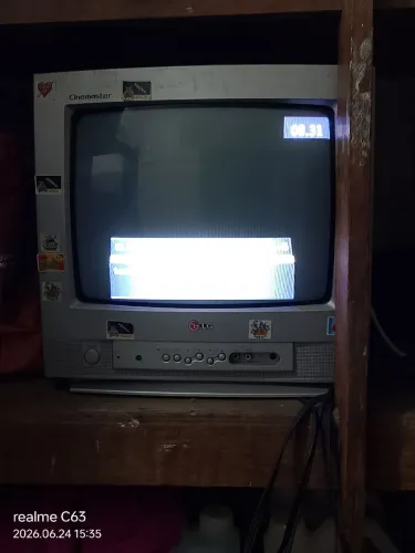 Vendo tv 14 polegadas turbo 
