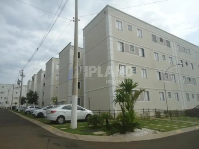 Locação de Apartamentos / Padrão na cidade de São Carlos