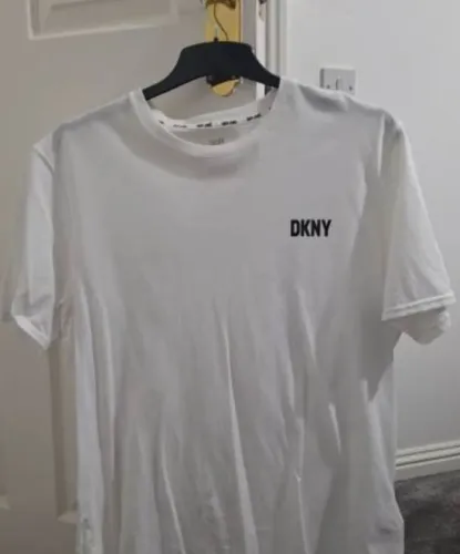 Vendo camisa importada da dkny original 